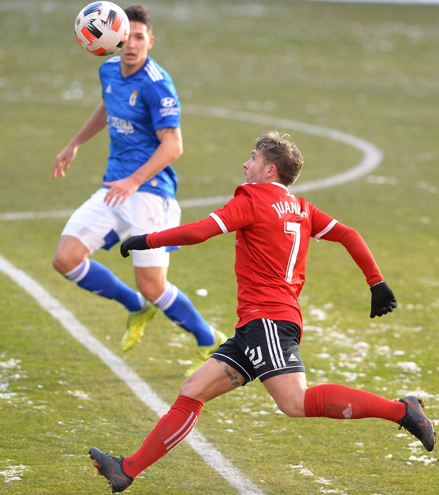 Fotos: El Burgos CF golea al Real Oviedo B