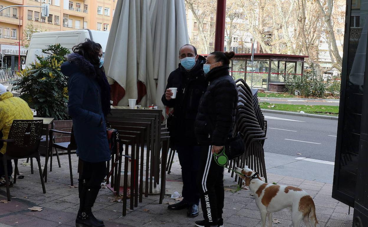 La mascarilla es obligatoria en la vía pública. 