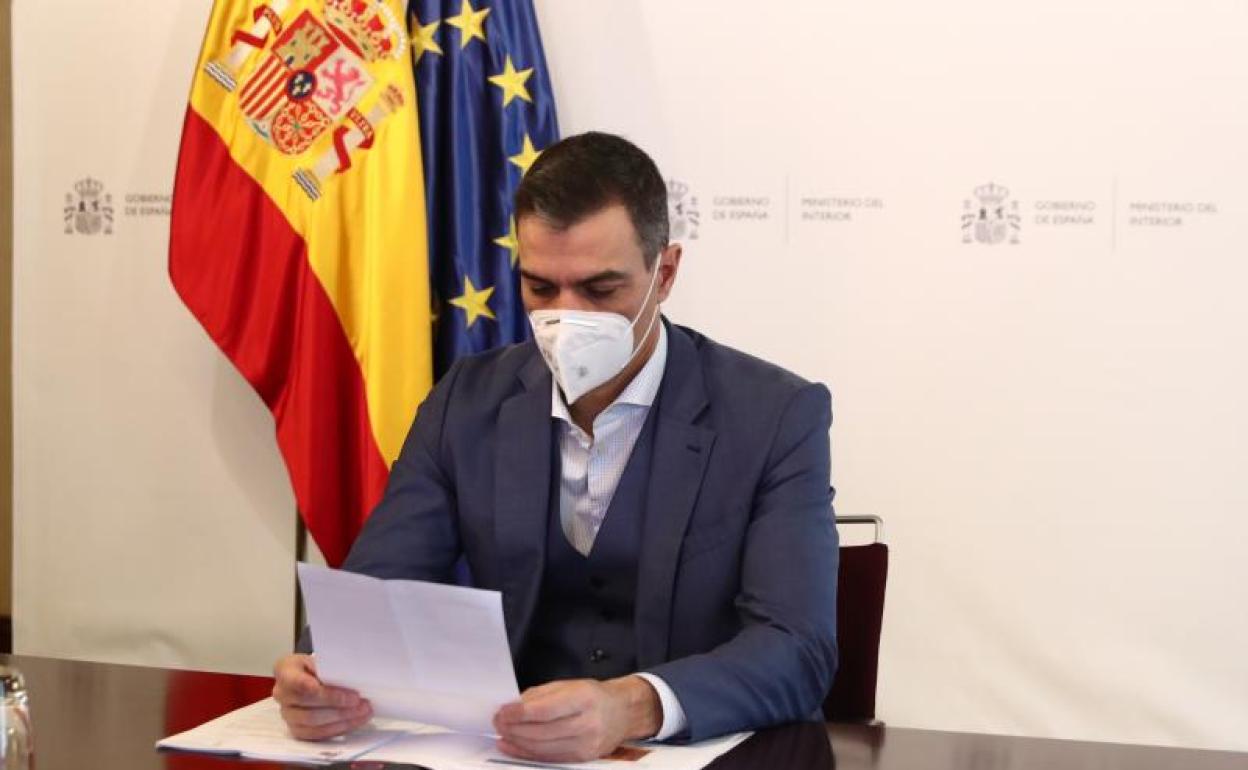 Sánchez preside la reunión estatal de coordinación del temporal desde Moncloa