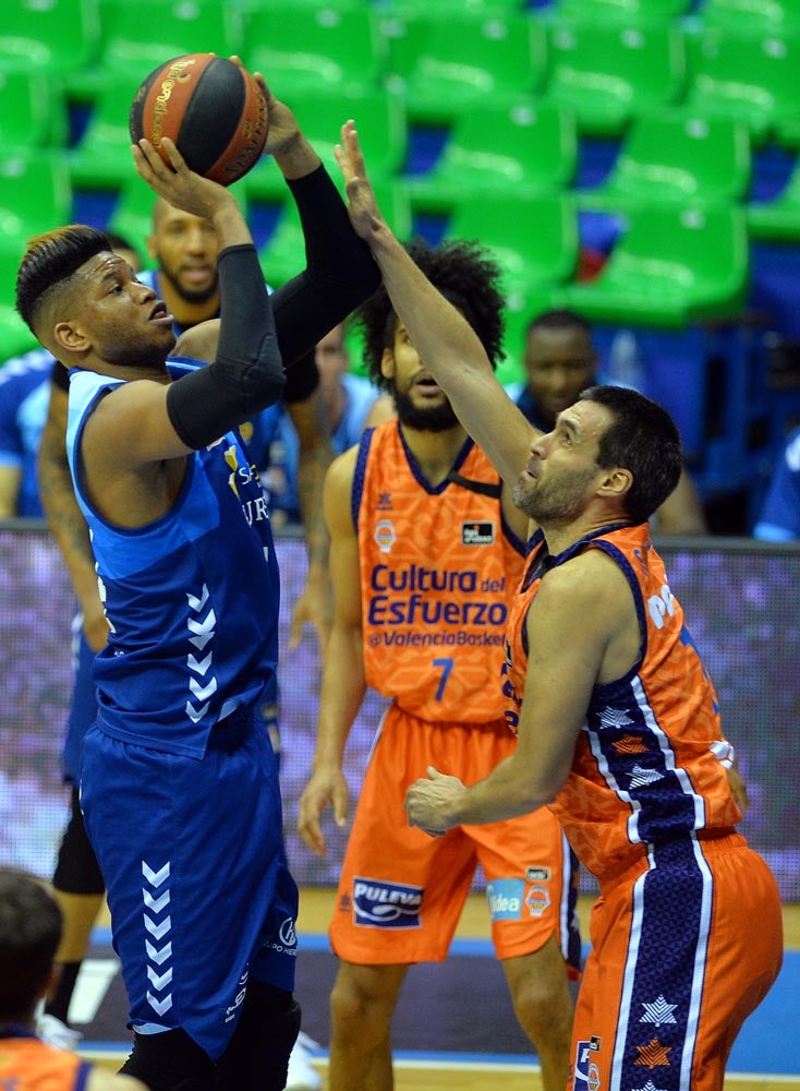 Derrota de los burgaleses ante el Valencia Basket