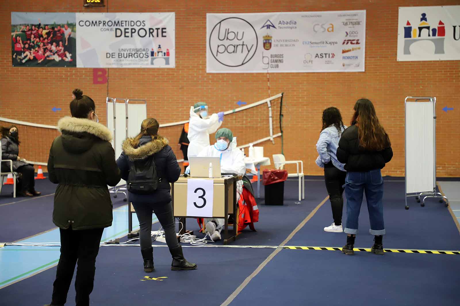 9.000 personas están llamadas a participar en el cribado de la UBU en el polideportivo universitario.