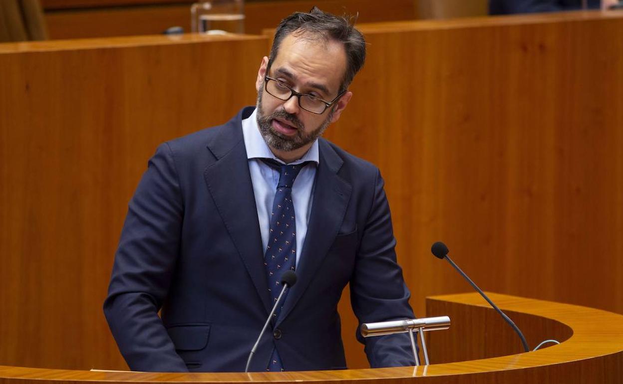 Jesús García-Conde del Castillo, durante una intervención en las Cortes. 