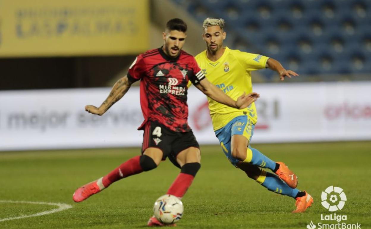 Imagen del partido de la primera vuelta disputado en Las Palmas. 