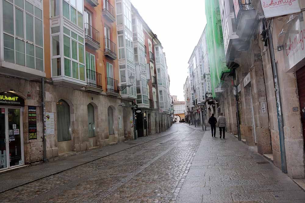 Fotos: Las calles de Burgos notan la ausencia de las fiestas por el patrón San Lesmes