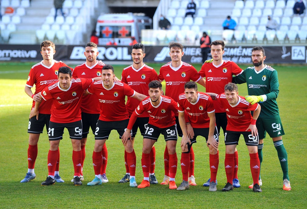 Fotos: El Burgos CF, más líder