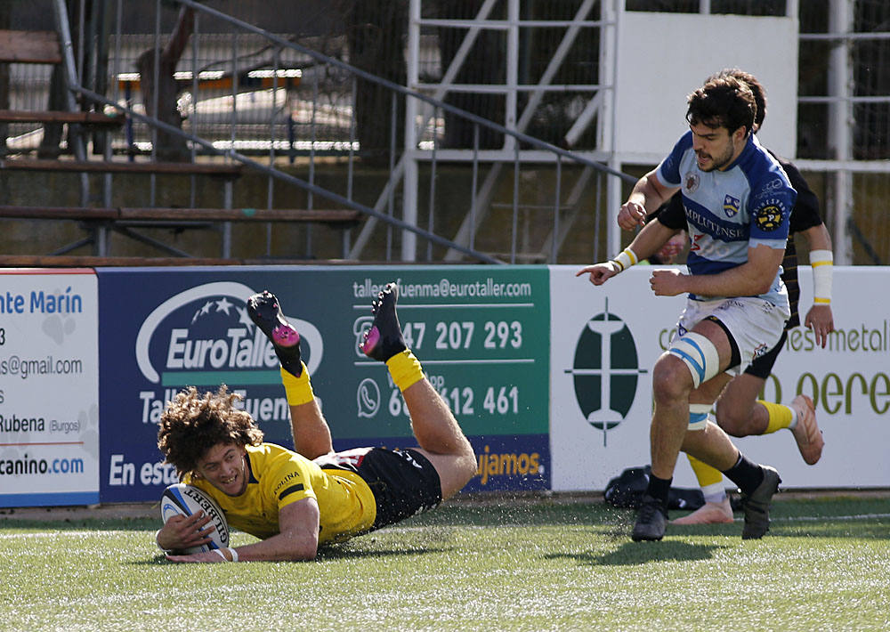 Fotos: La victoria del UBU Bajo Cero frente al Cisneros en imágenes