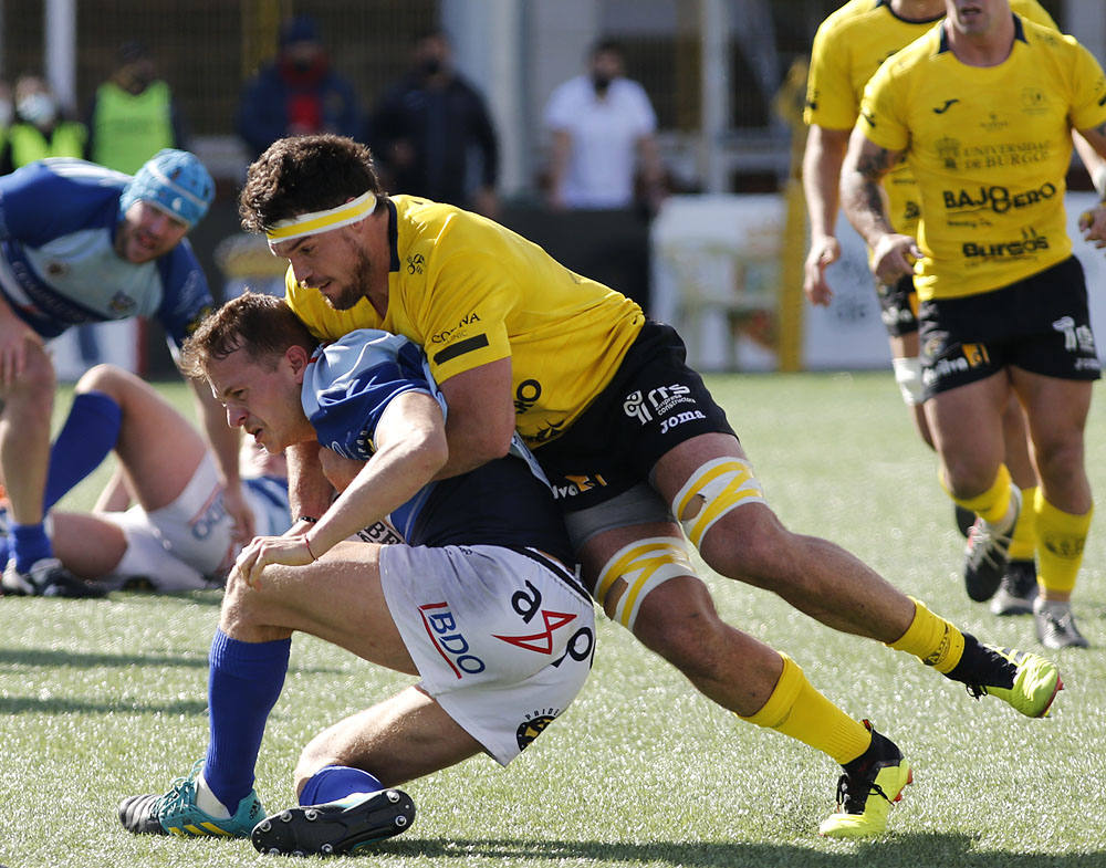 Fotos: La victoria del UBU Bajo Cero frente al Cisneros en imágenes