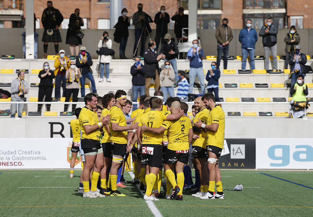 Fotos: La victoria del UBU Bajo Cero frente al Cisneros en imágenes