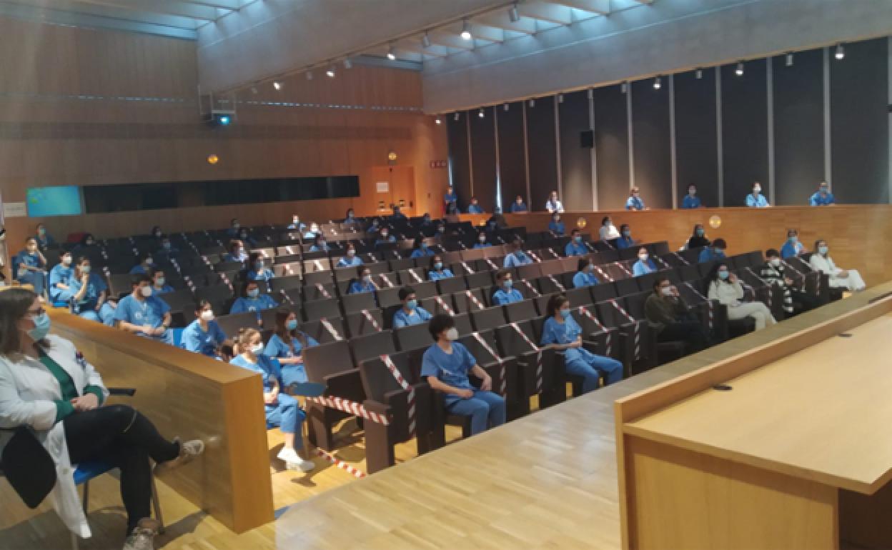 Acto de bienvenida de las enferrmeras en prácticas. 