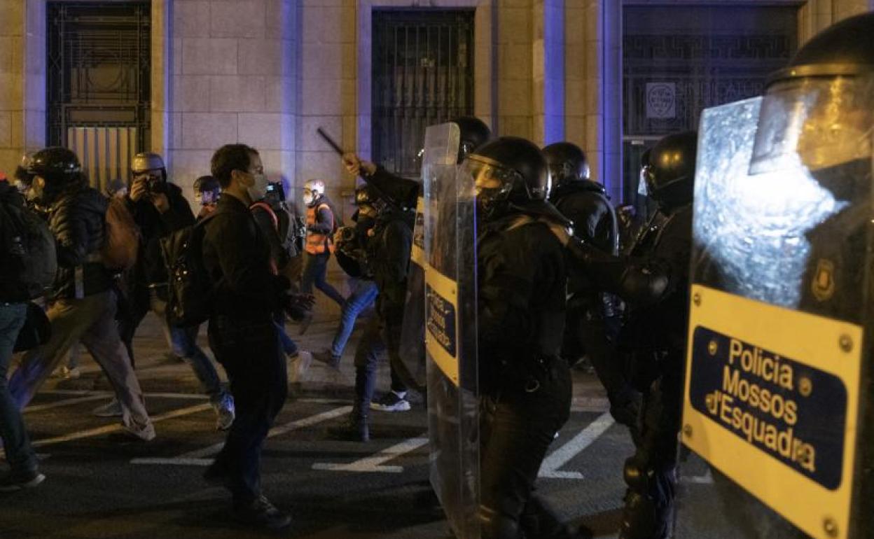 109 detenidos: balance de una semana de disturbios en Cataluña