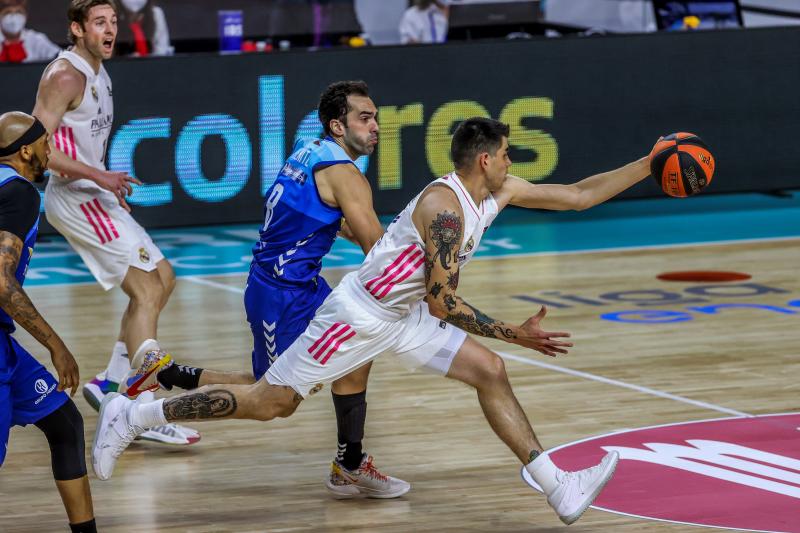 Los blancos dominaron el encuentro desde el primer minuto.