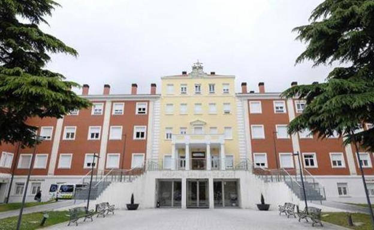 Entrada al hospital San Juan de Dios.