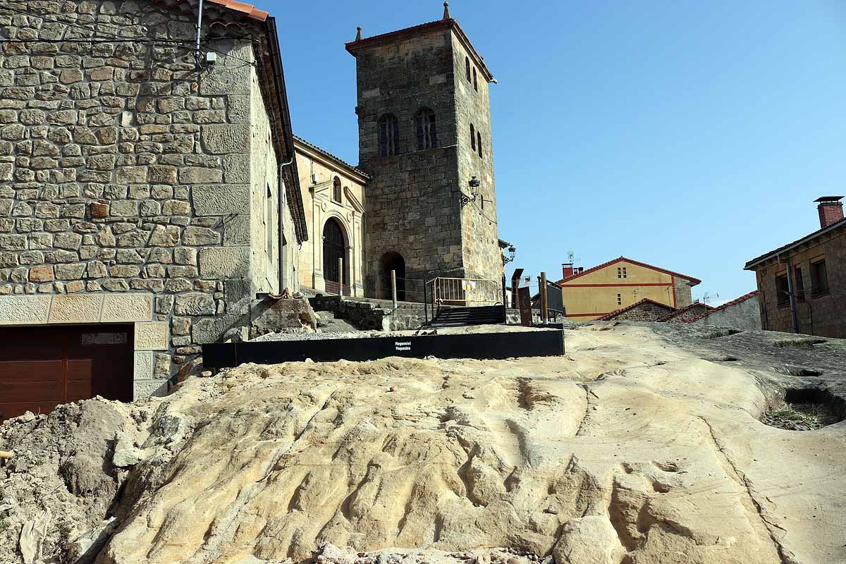 Los trabajos actuales se centran en lograr un acceso a la iglesia seguro y que no dañe la necrópolis. 