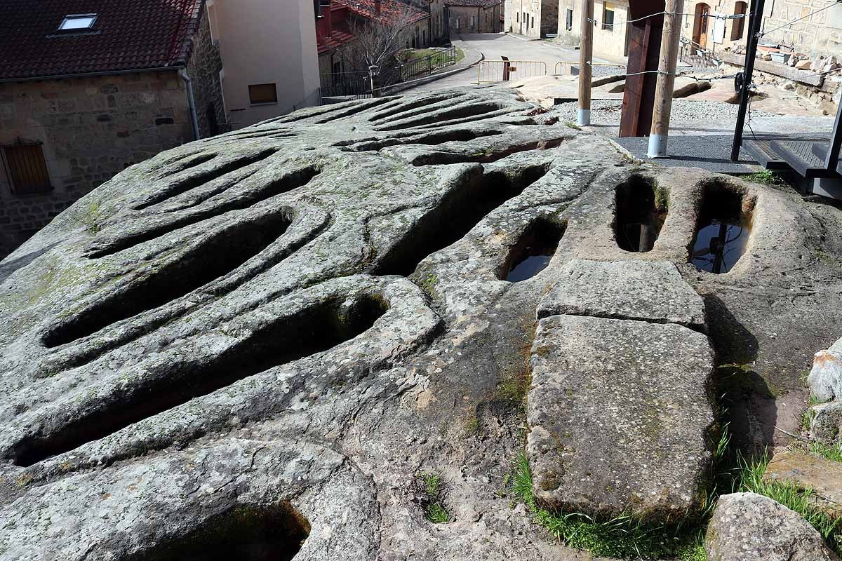 La necrópolis de Regumiel era la gran olvidad del Alto Arlanza pero estos trabajos la están poniendo en valor. Las infografías aportan mayor prestigio a un espacio que pretende ser un lugar de turismo de calidad. 