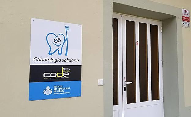 En un espacio cedido por el Hospital San Juan de Dios se encuentra la clínica. 