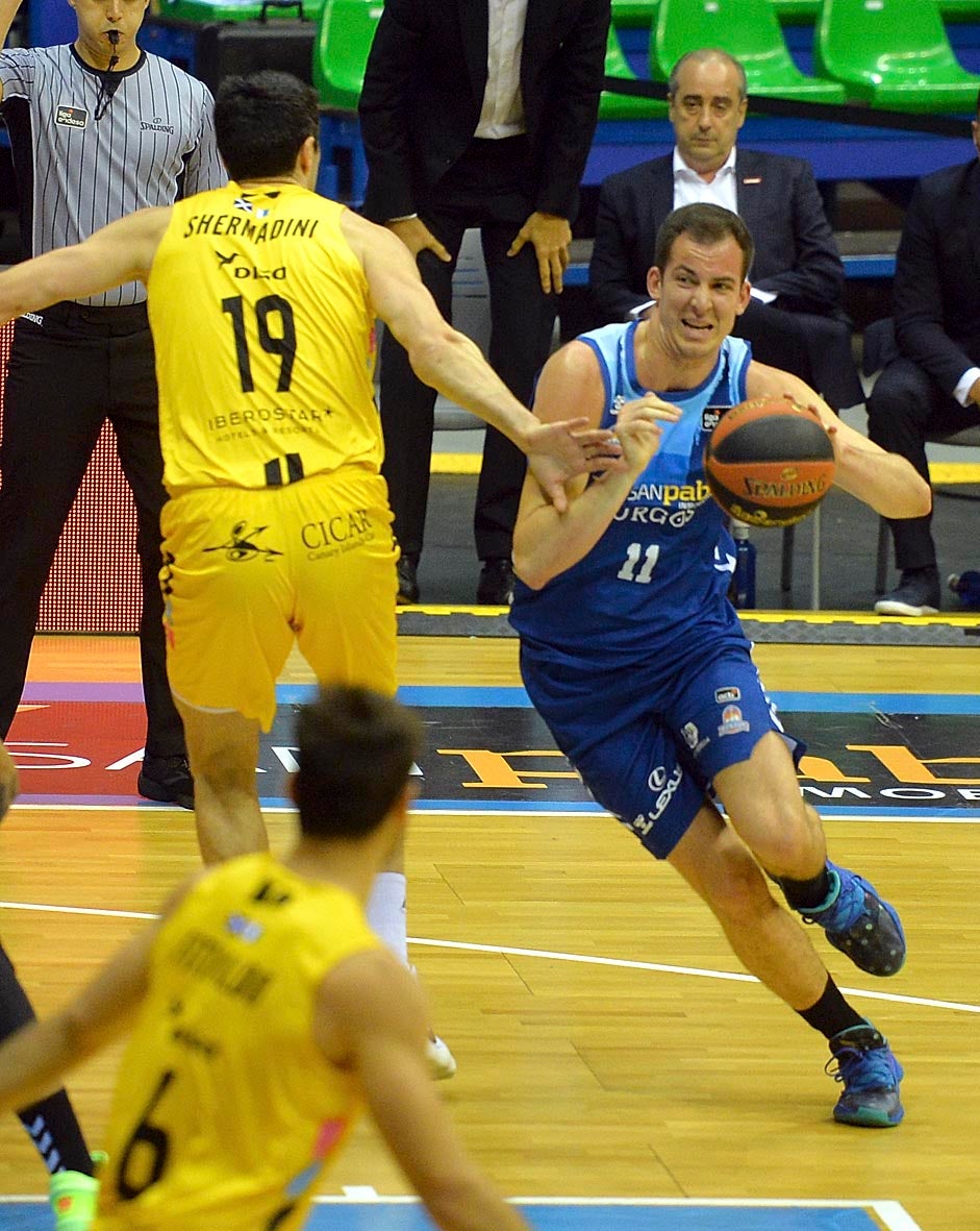 Fotos: El San Pablo vuelve a caer ante el Lenovo Tenerife