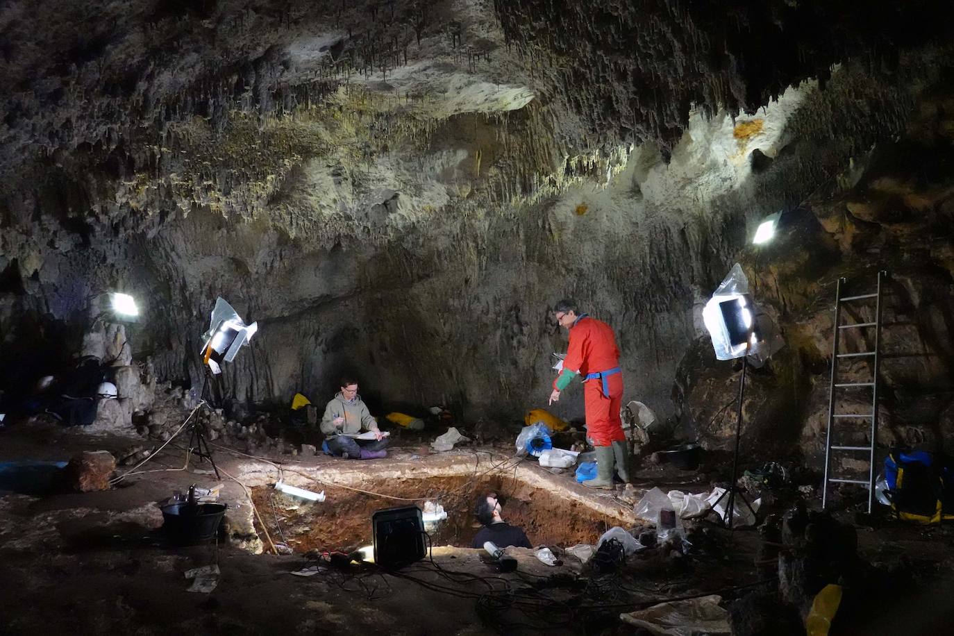 Fotos: Recuperan ADN nuclear de individuos neandertales a partir del sedimento de Atapuerca