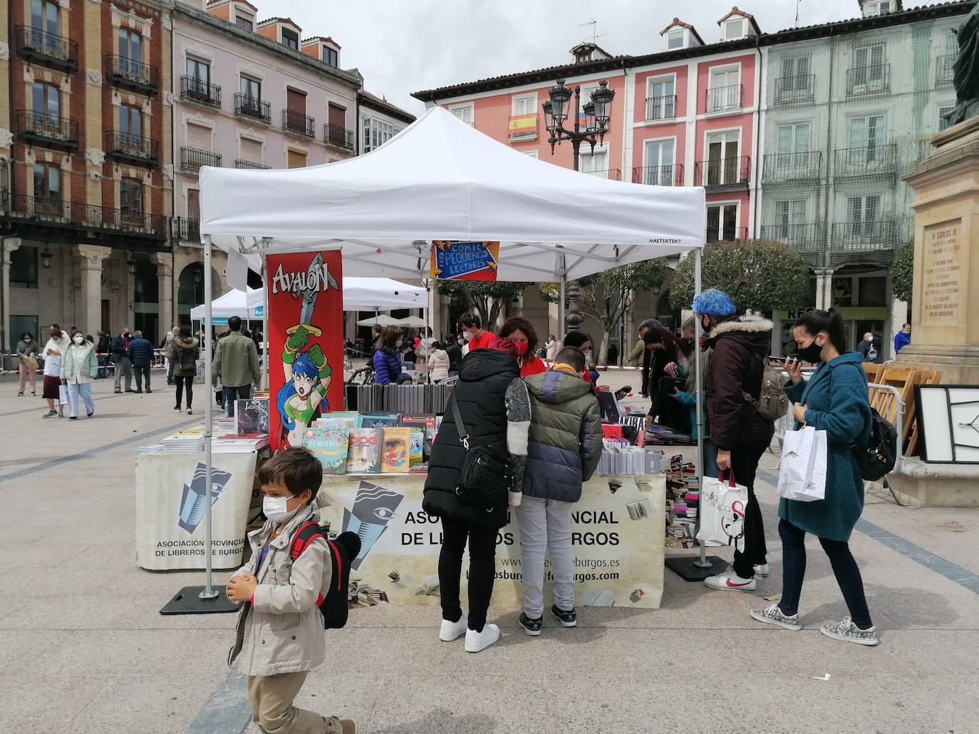 Fotos: Los libreros de Burgos vuelven a las calles