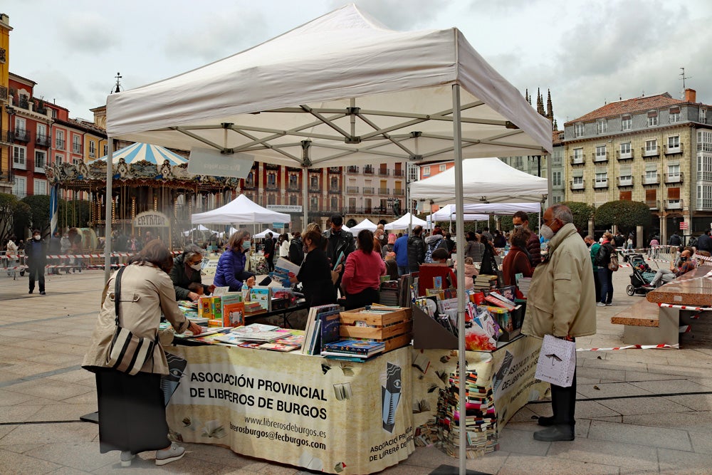 Fotos: Los libreros de Burgos vuelven a las calles