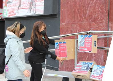 Imagen secundaria 1 - Las familias afirman que «no pueden permitirse el lujo» de cambiar de neuropediatra en el HUBU