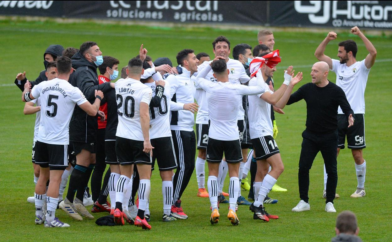 El Burgos CF disputará el play off de ascenso a Segunda en Extremadura