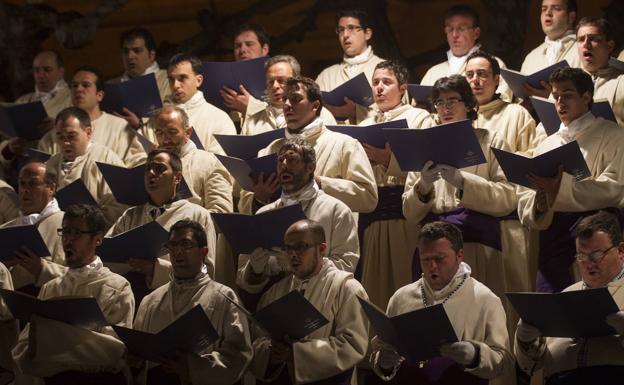 Canto del Miserere en la Semana Santa de Zamora capital.