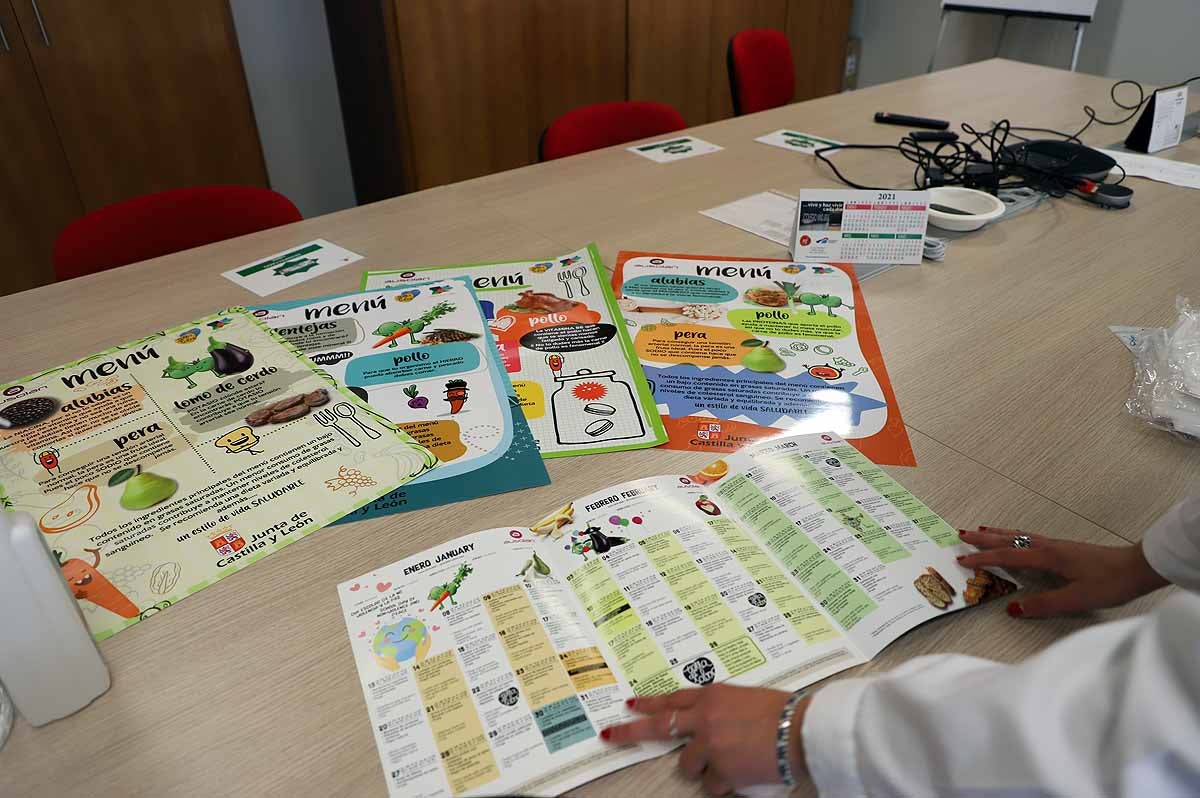 Cocina de Ausolan donde cada día se cocinan platos para más de personas. 