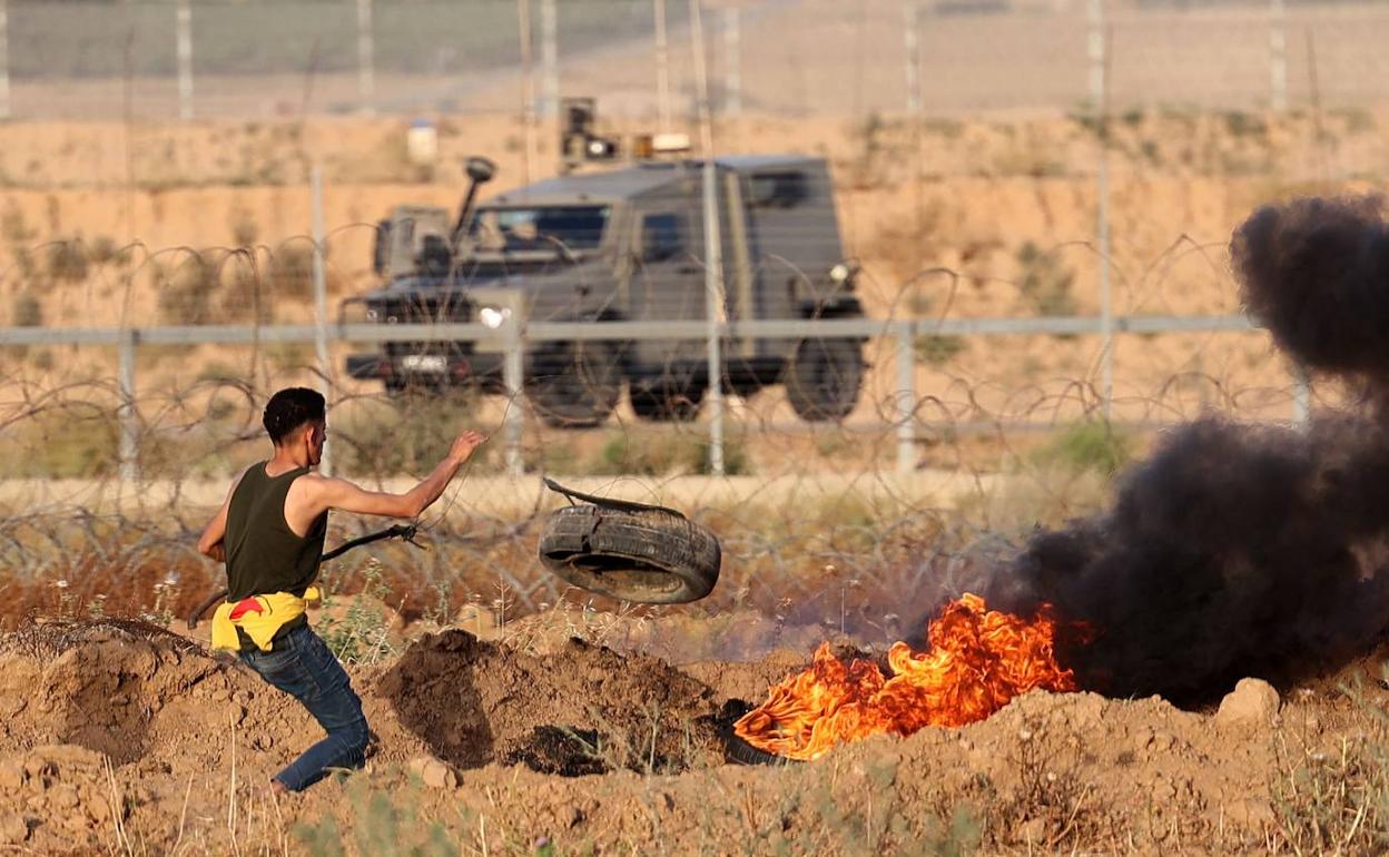 Protestas palestinas este sábado en la frontera de Gaza.