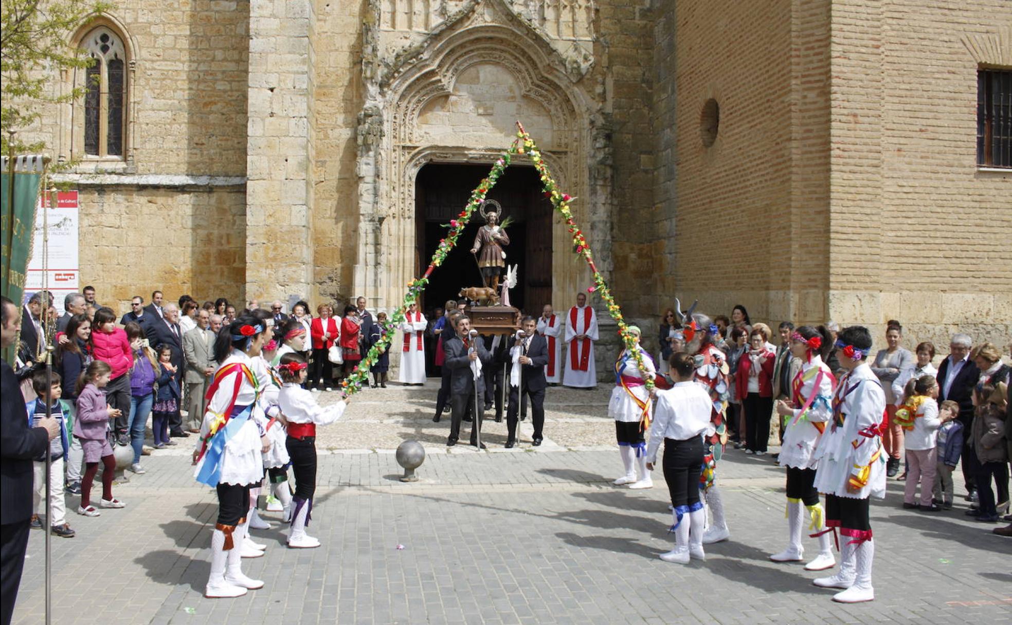 Procesión de San Isidro en Becerril de Campos. 