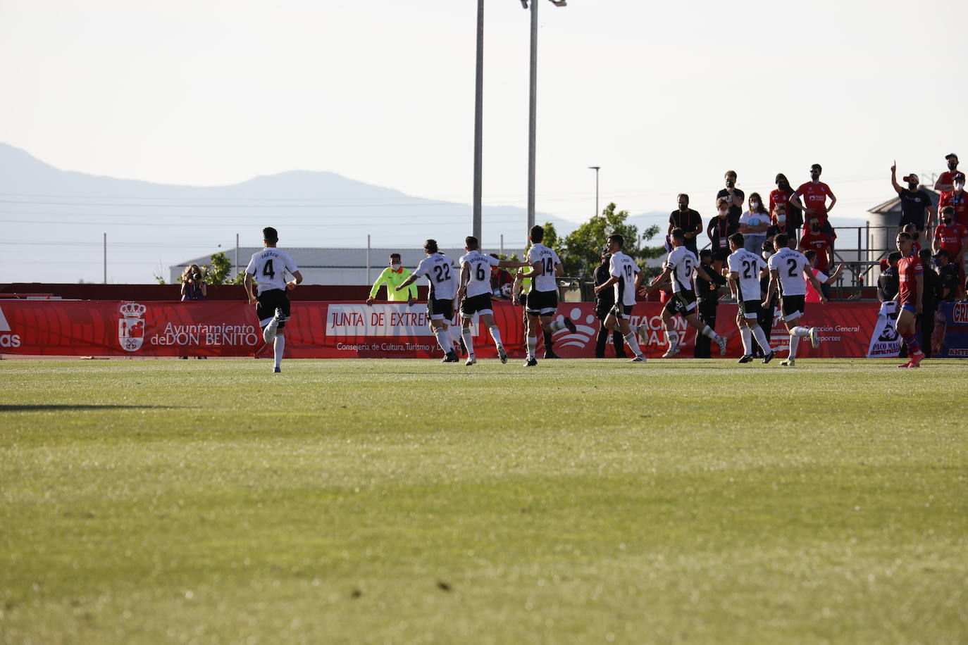 Fotos: Echa un vistazo a las imágenes del partido Burgos CF-CD Calahorra