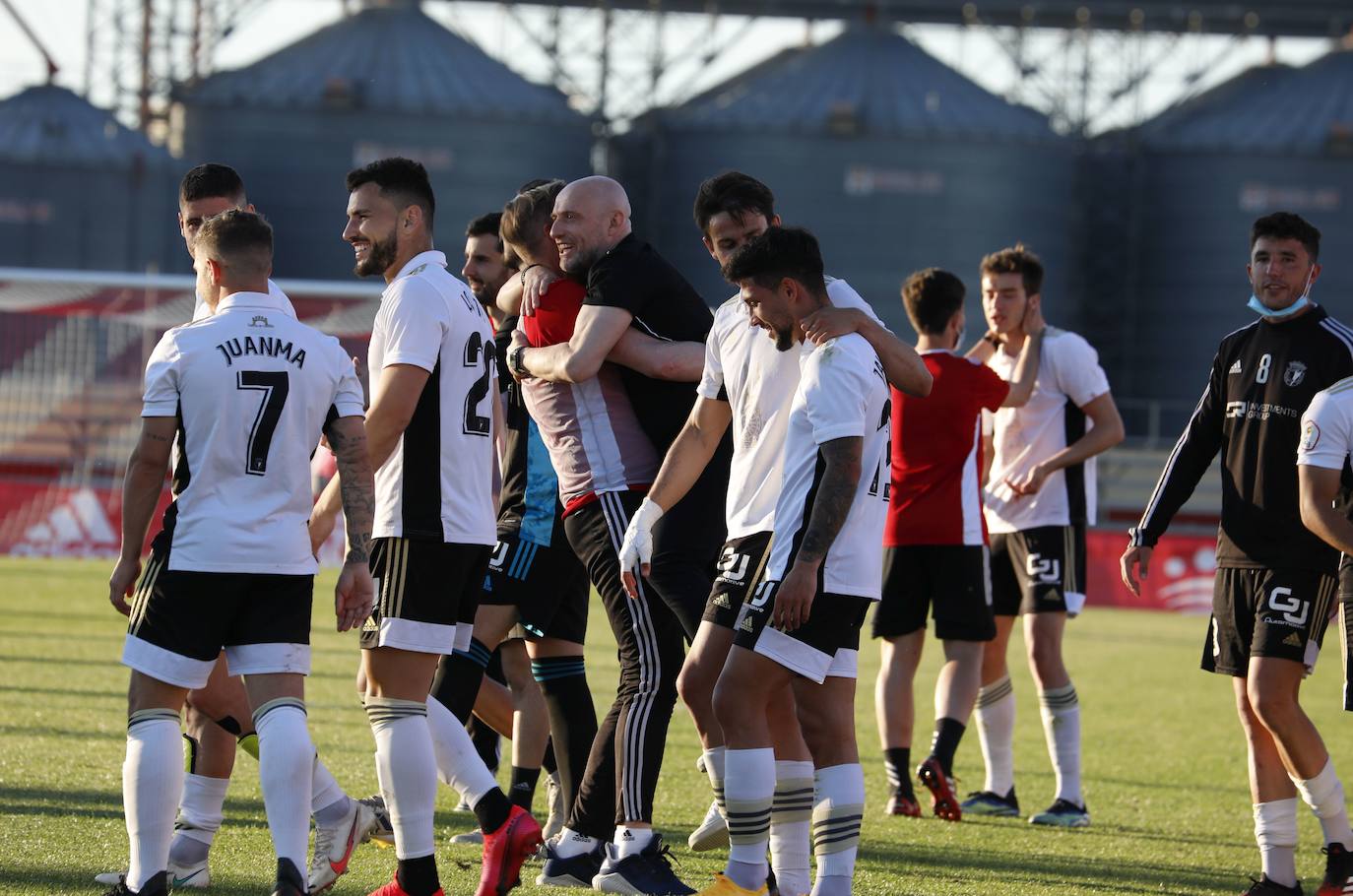 Fotos: Echa un vistazo a las imágenes del partido Burgos CF-CD Calahorra