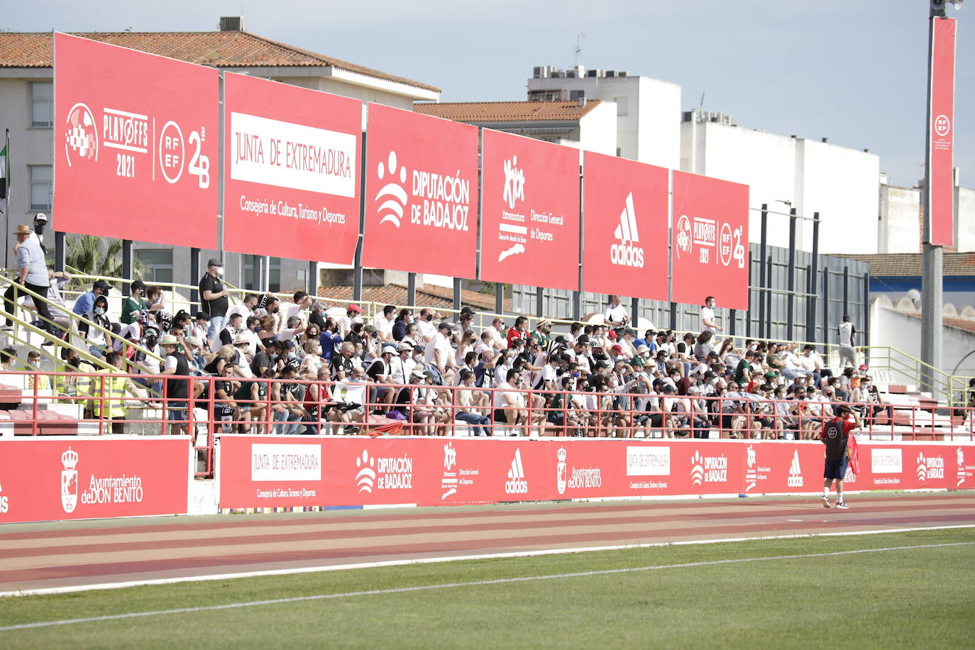 Fotos: Echa un vistazo a las imágenes del partido Burgos CF-CD Calahorra