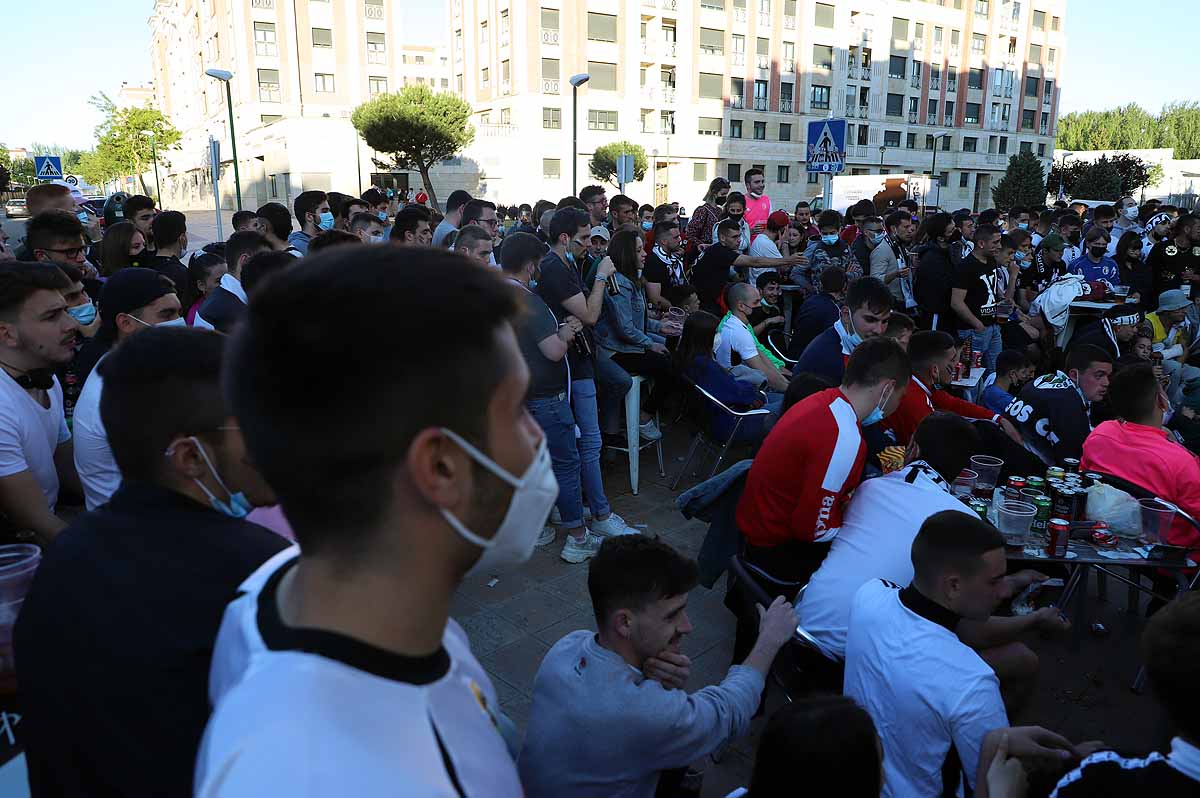 Fotos: Burgos vibra con su equipo en la distancia