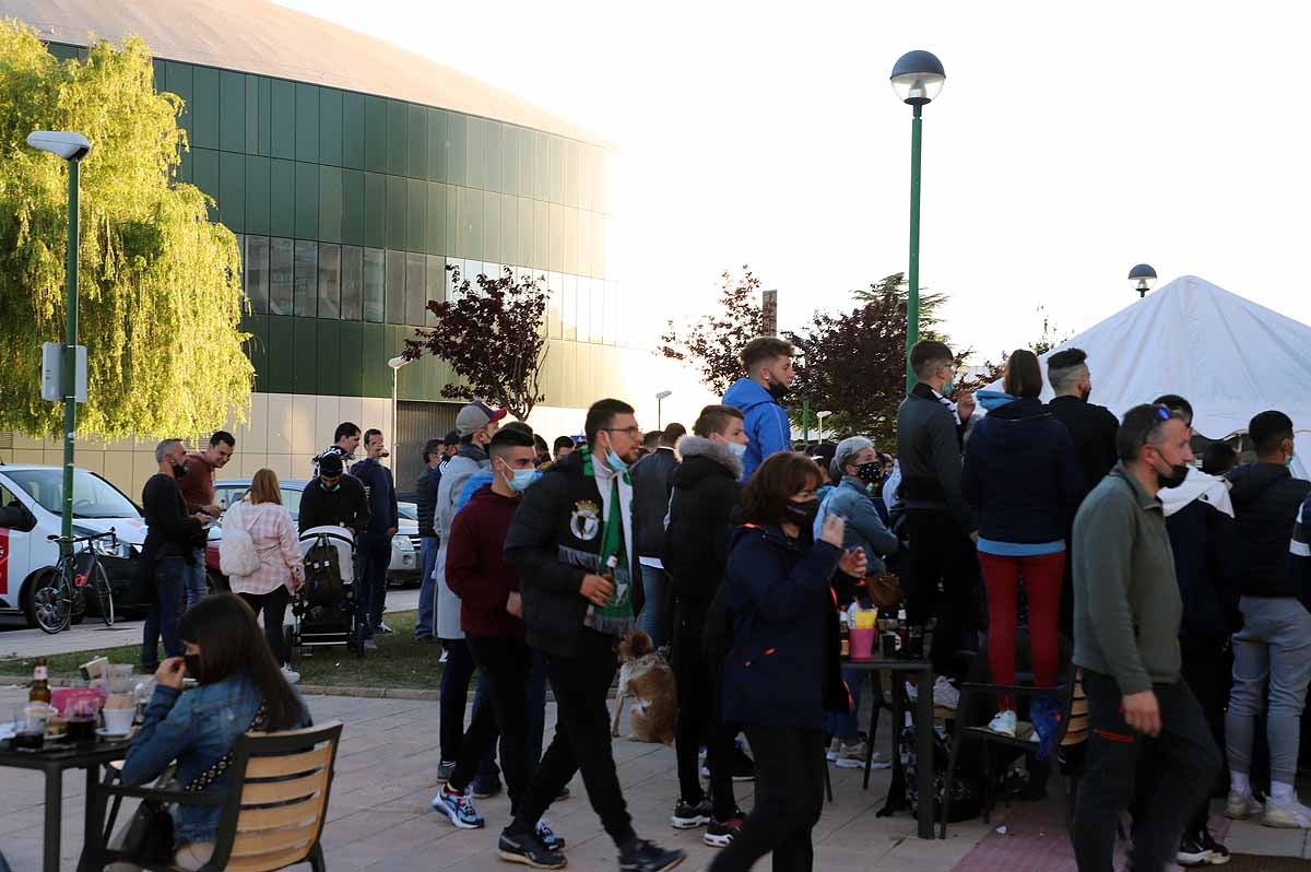 Fotos: Burgos vibra con su equipo en la distancia