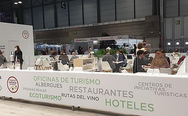 Zona de negocio del stand de la Junta de Castillas y León. 