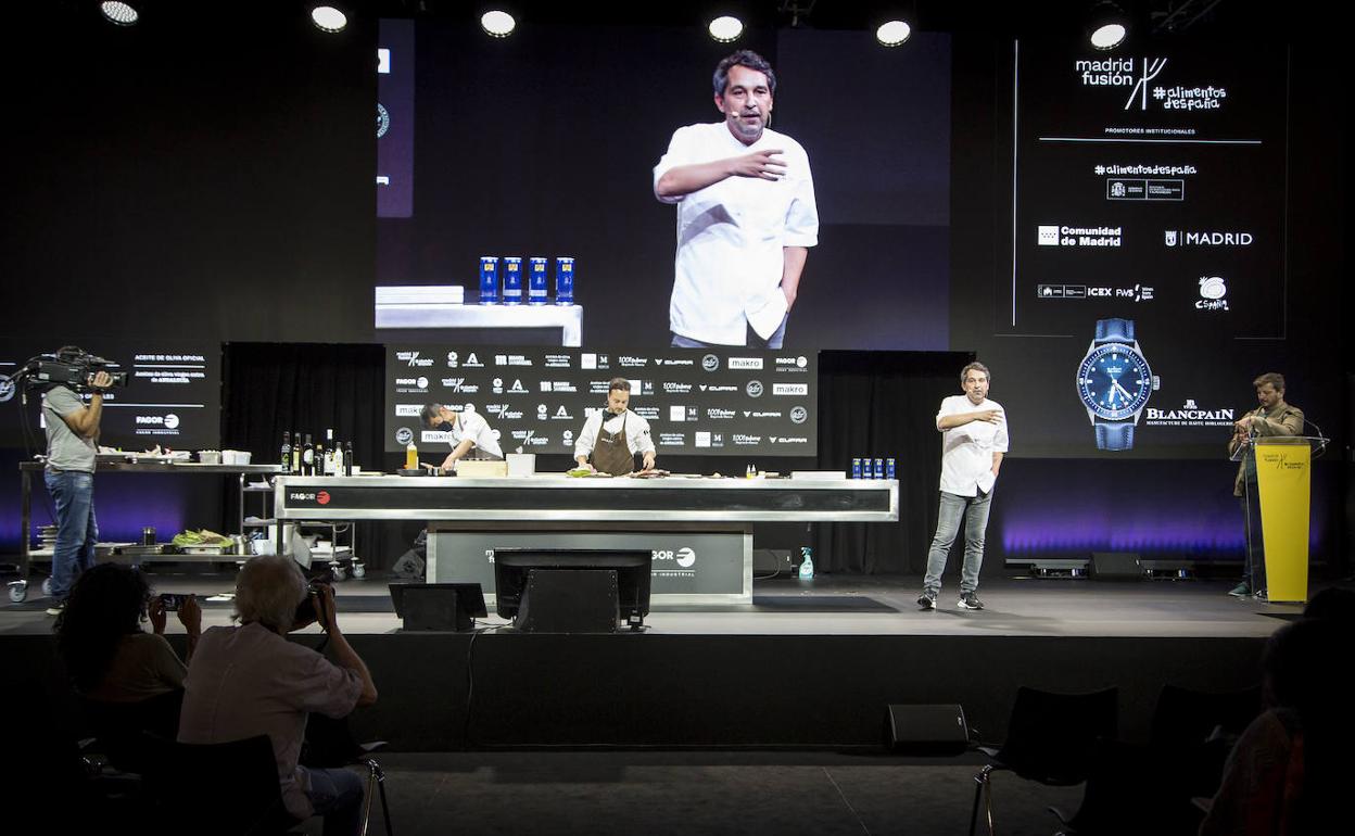 Javier Olleros, durante su ponencia. 