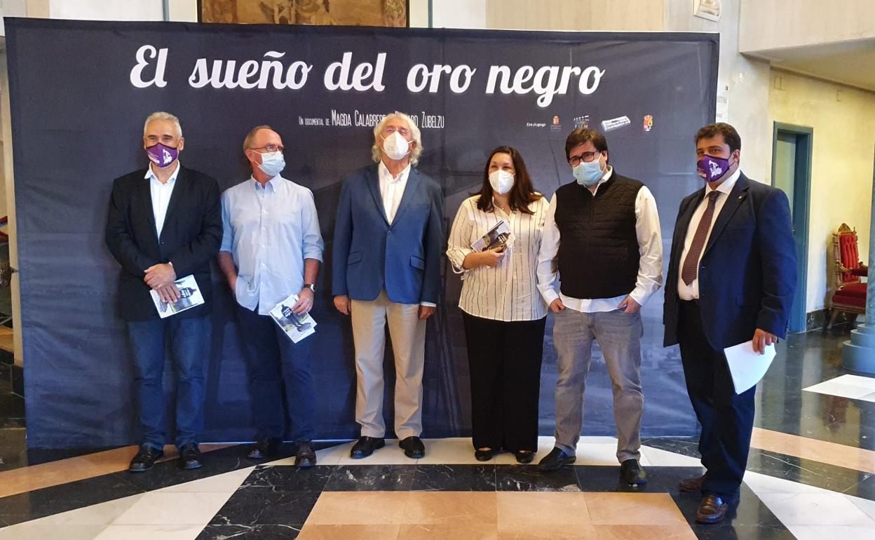 Preestreno en Burgos del documental 'El sueño del oro negro'.