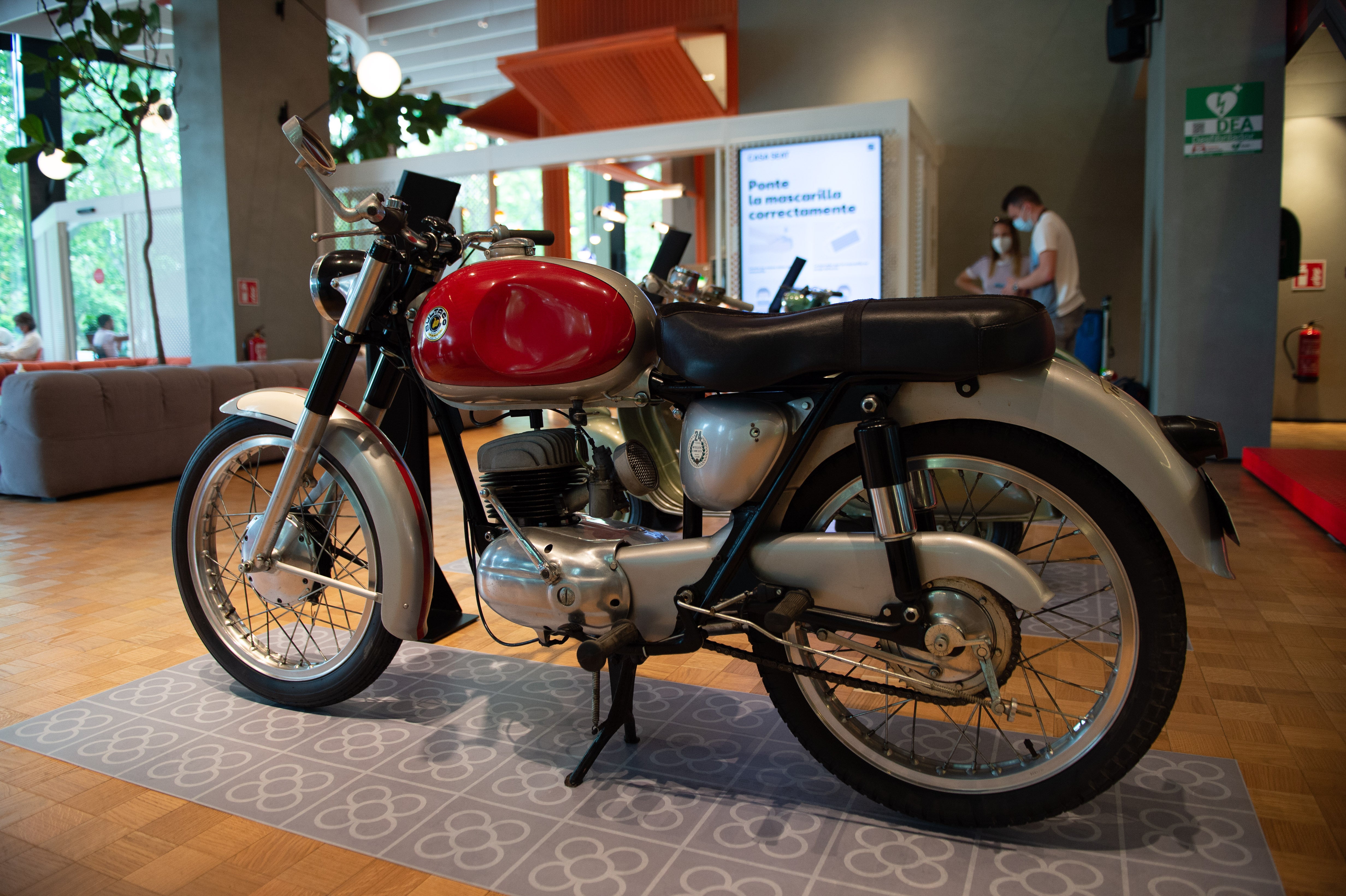 Fotos: Fotogalería: Viaje por la historia de las motos ‘made in Spain’