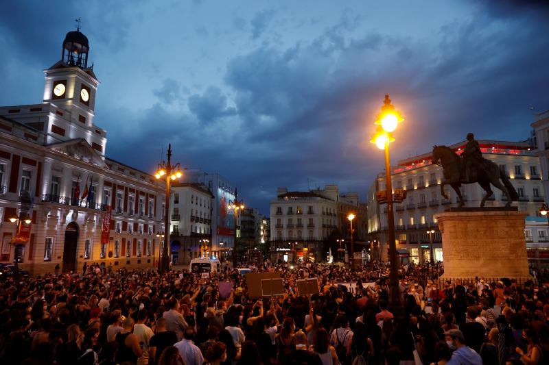 Homenaje por las pequeñas Anna y Olivia en Madrid.