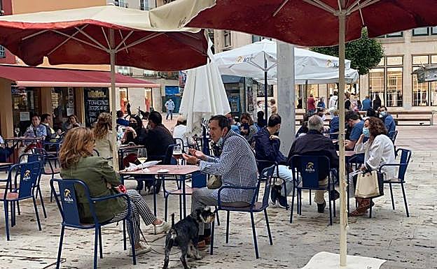 La hostelería recupera cierta normalidad en Burgos.