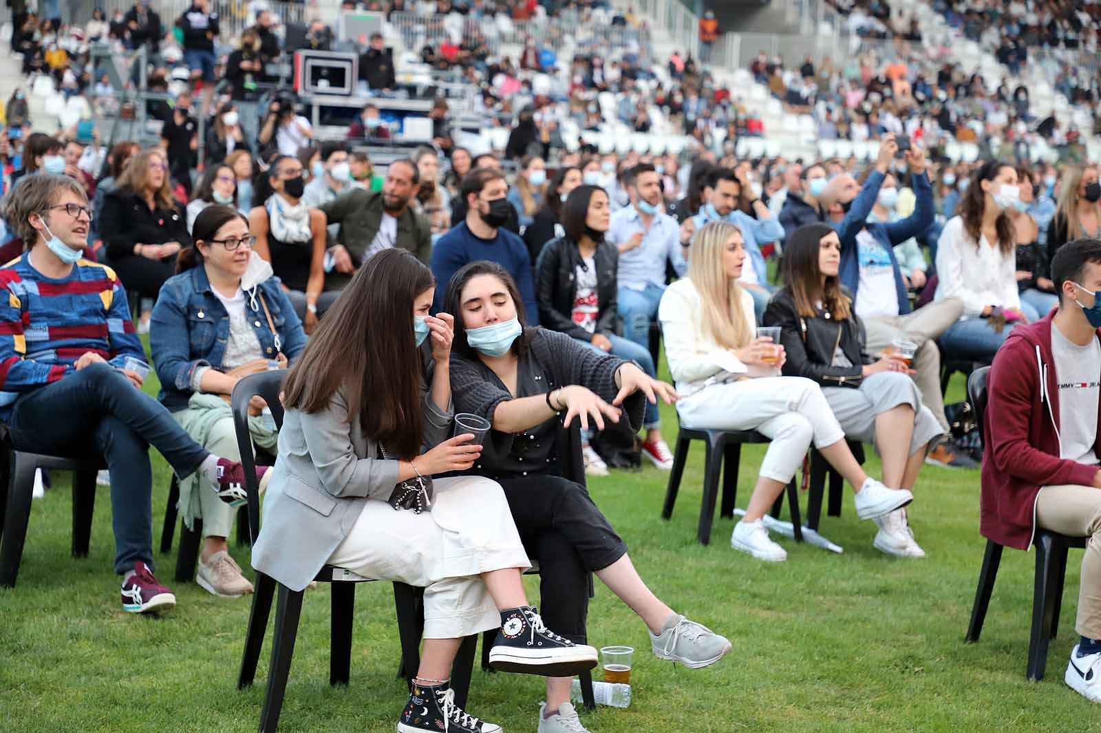 El grupo indie congrega a 2.500 personas en El Plantío en uno de los platos fuertes de los Sampedros