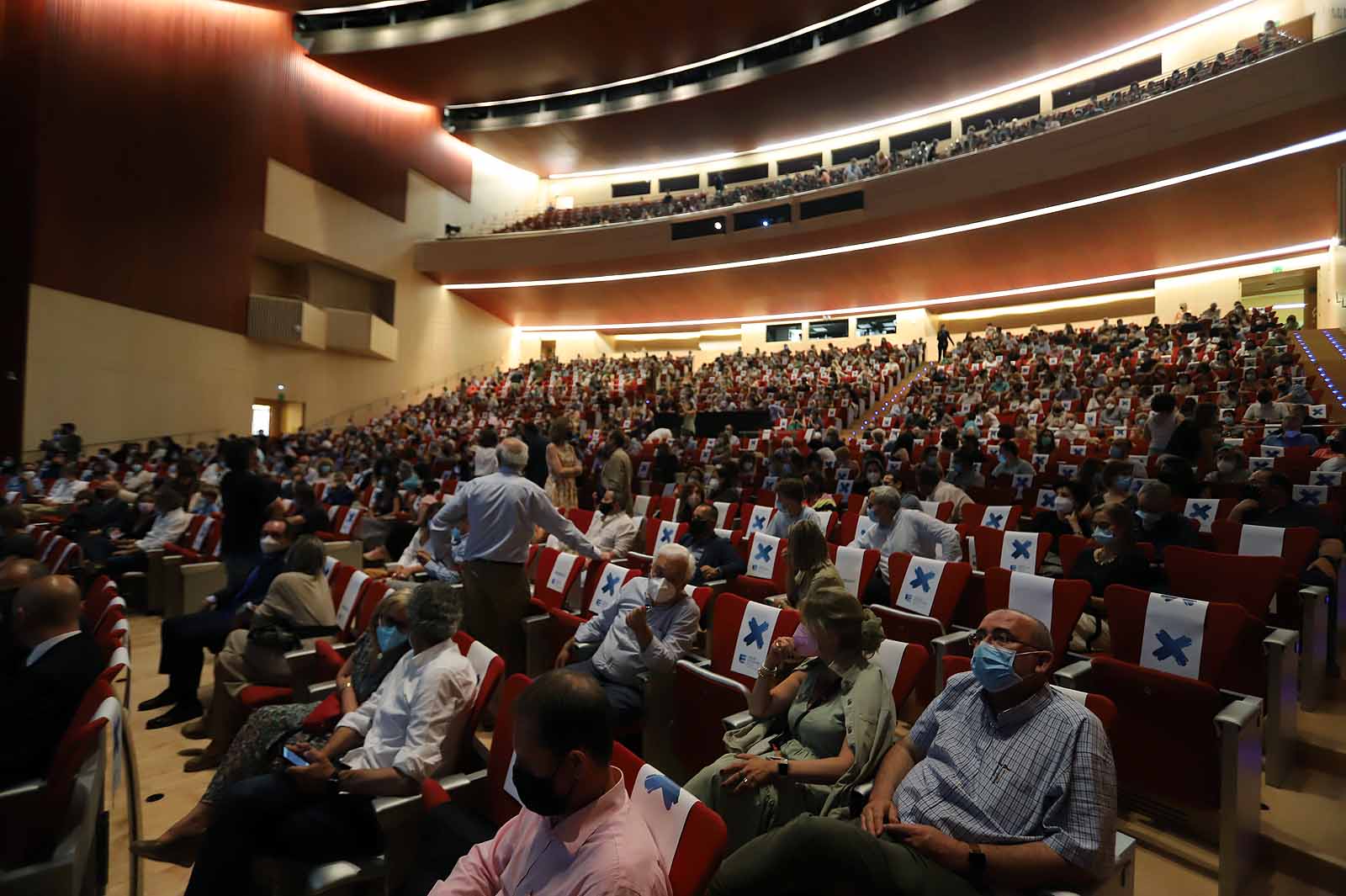 El prestigioso virólogo burgalés se acerca hasta el Fórum para inaugurar los cursos de verano de la UBU.