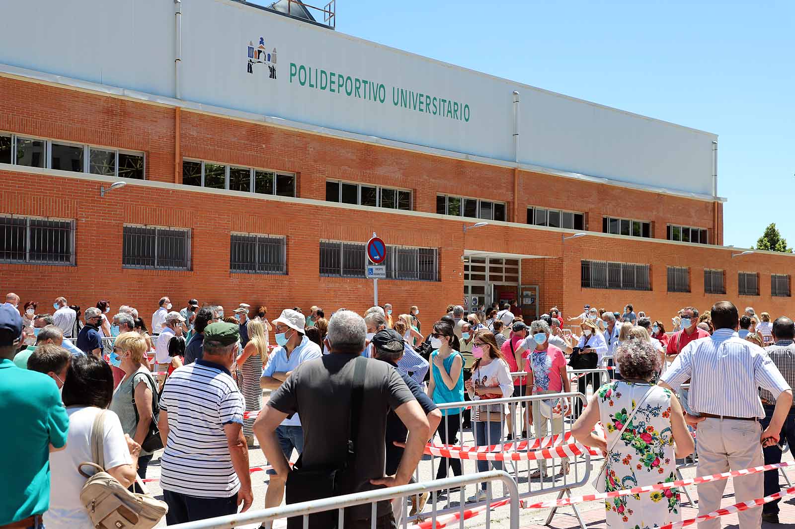 5.000 burgaleses se dieron cita para completar la pauta contra la covid.