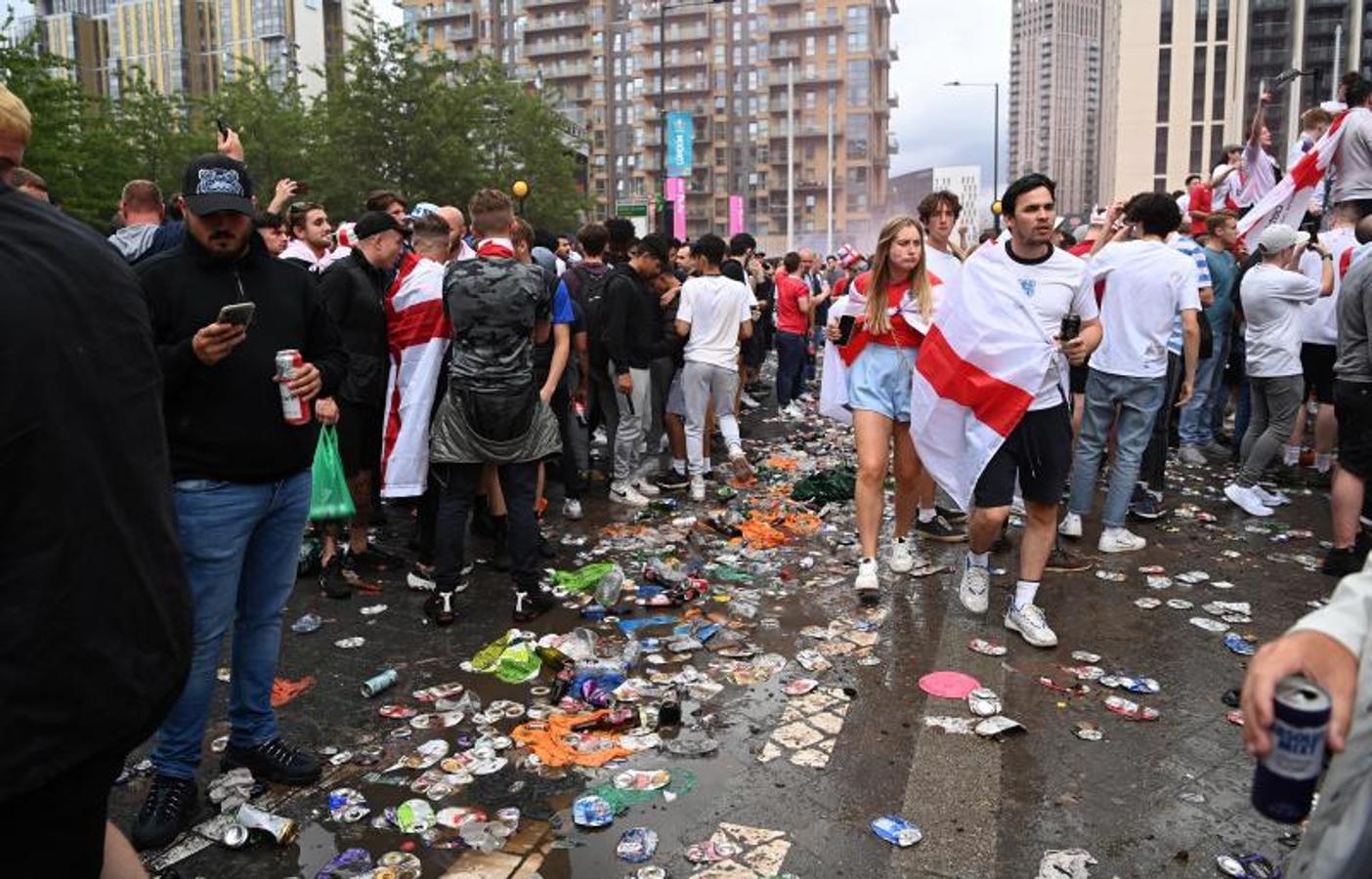 Fotos: Las imágenes de los incidentes en Wembley antes de la final