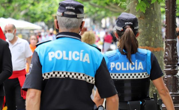 Agentes de la Policía Local salvan la vida de una persona en parada cardiorrespiratoria 