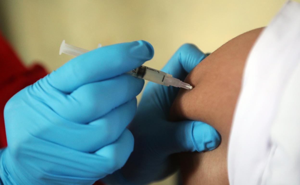 Sanidad ha actualizado el calendario de vacunaciones masivas. 