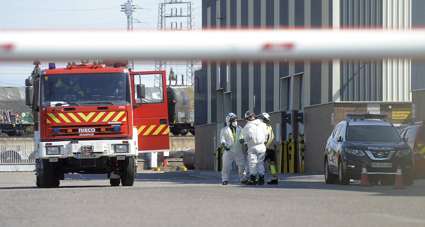 Accidente laboral en Gonvarri donde han fallecido dos trabajadores tras caer de una altura de 10 metros.