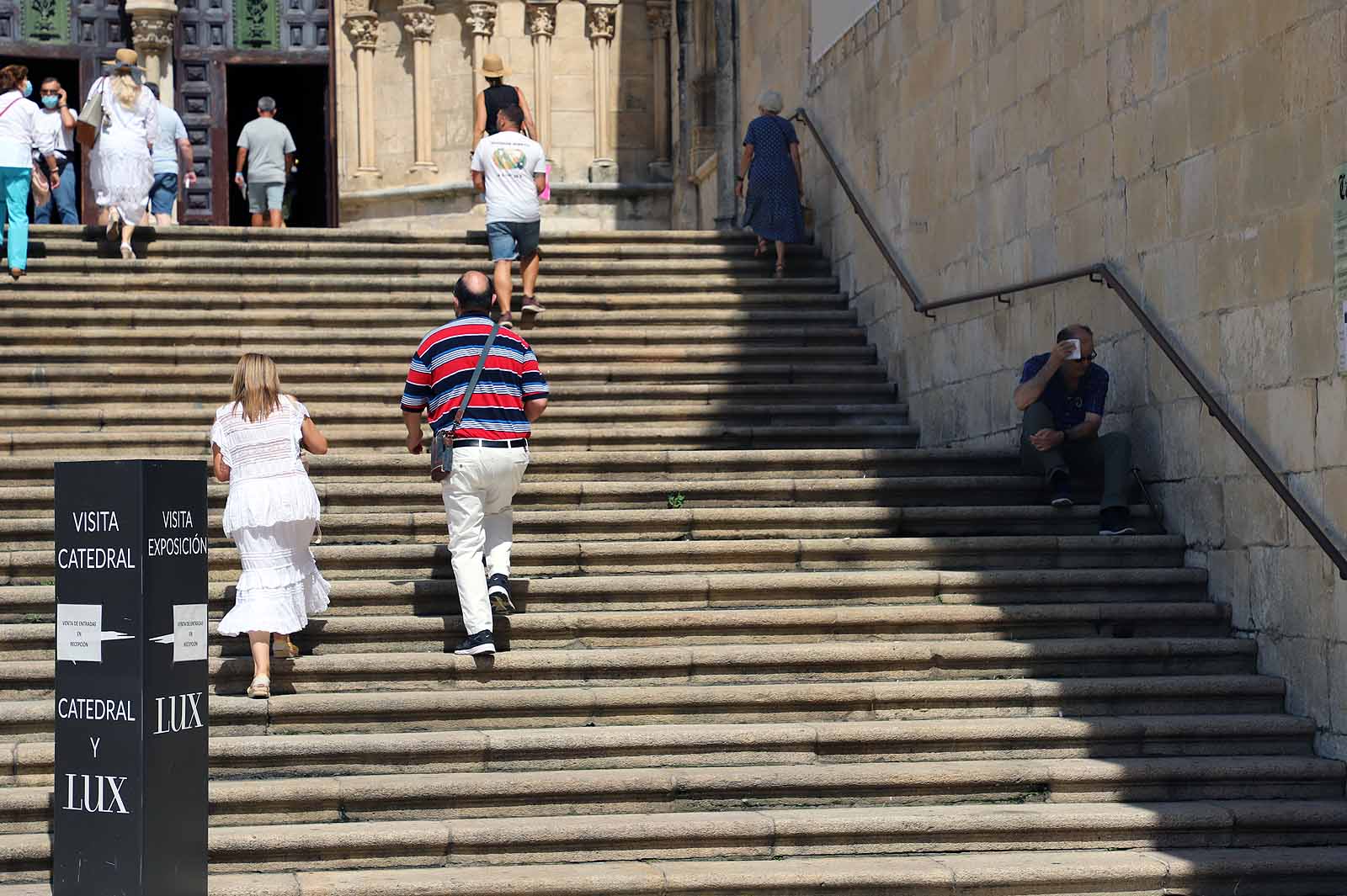 Las terrazas a la sombra han sido parada obligatoria para muchos. 