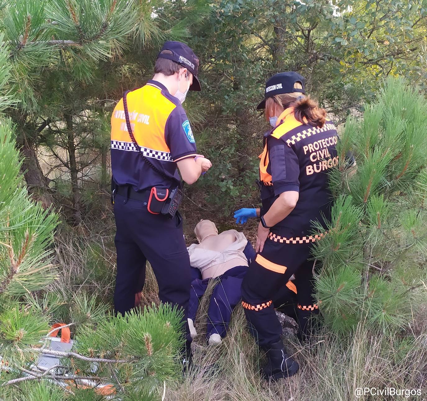 Los voluntarios se enfrentaron a una emergencia sin saber que se trataba de una simulación.