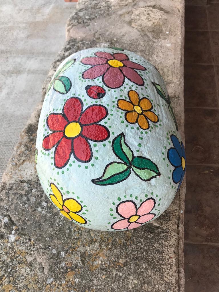 Fotos: &#039;PetreArte&#039;, pintura sobre piedras en Palazuelos de Muñó